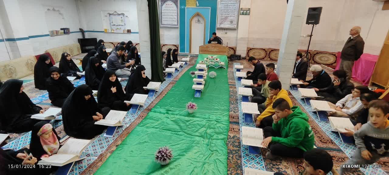 برگزاري کرسي تلاوت در کانون فرهنگي هنري الغدير شهرستان آبدانان