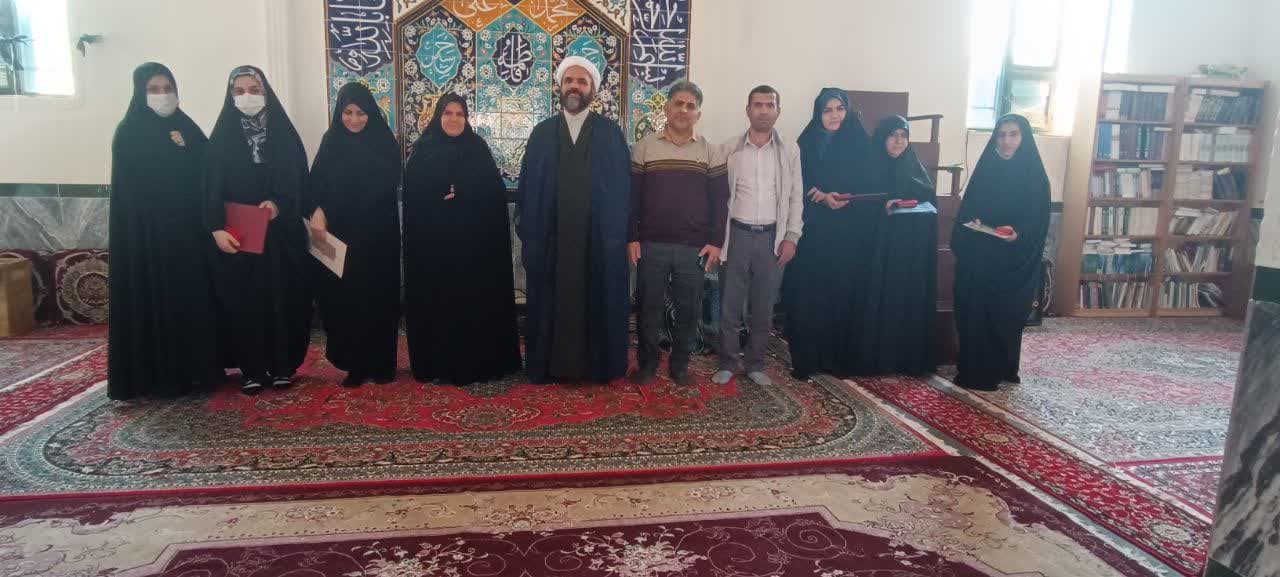 اجراي طرح لشگر فرشته ها در کانون زينب کبري شهرستان دره شهر